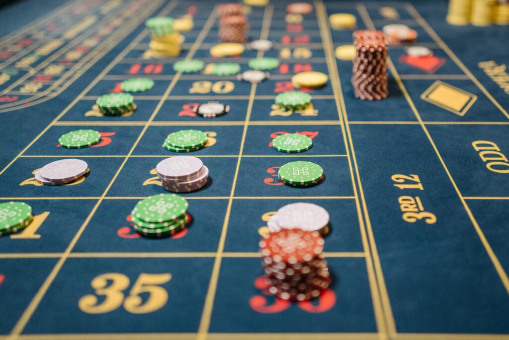 Leveraging Fintechee White Label for Spread Betting Platforms